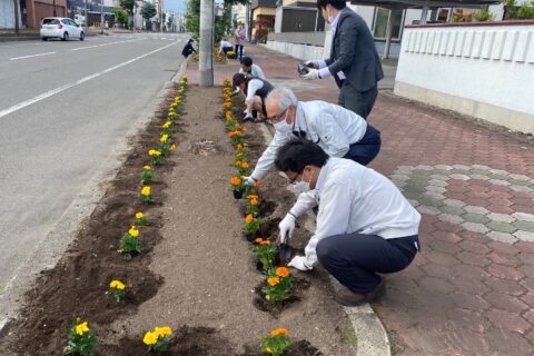 池田町駅前通りの環境美化